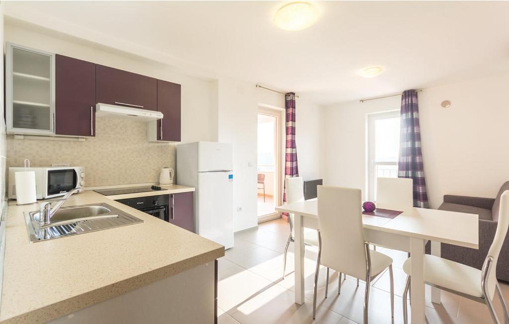 Apartments Sun Premantura Luaran gambar