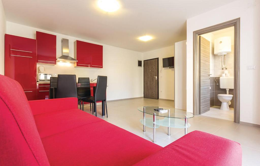 Apartments Sun Premantura Luaran gambar