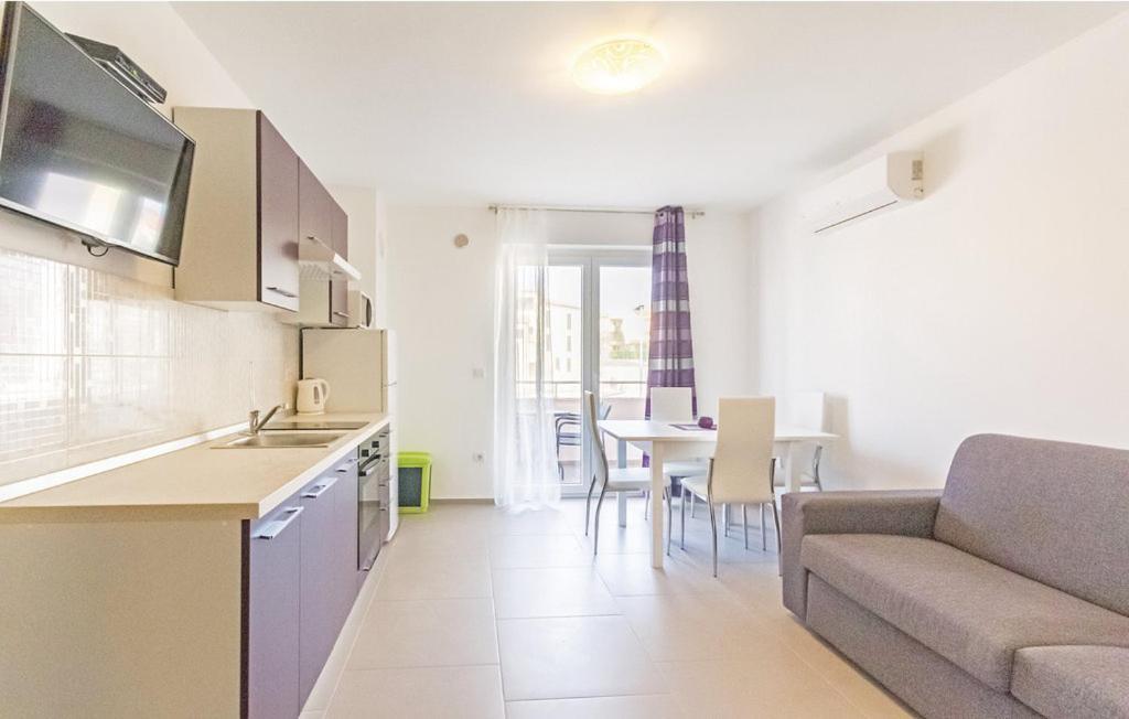 Apartments Sun Premantura Luaran gambar