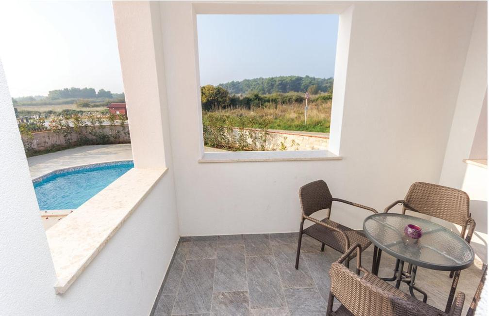 Apartments Sun Premantura Luaran gambar